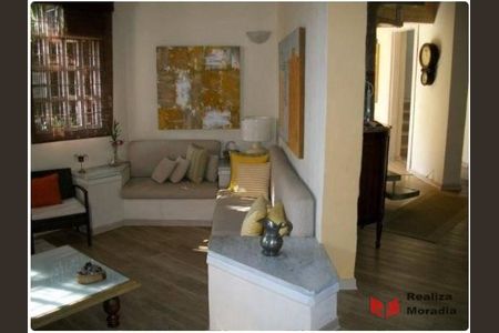 9_photo/94cfaaba5f.cb2272fcfeb20142-ATLAS-ed73c12e-78e1-40b0-b577-c9e644ab26ac.jpg de casa à venda com 3 quartos, 450m² em Granja Viana, Cotia