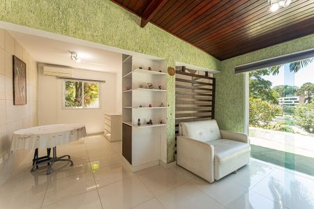 6_photo/94cfaaba63.7e0f2f275a6b5d22-ATLAS-214d4fa7-610a-4803-b1e6-eed26e079c87.jpg de casa à venda com 6 quartos, 708m² em Granja Viana, Cotia