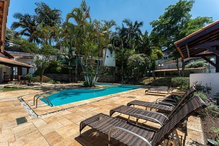 11_photo/94cfaaba63.7e0f2f275a6b5d22-ATLAS-7c6ec729-443a-421b-a52a-a5c4ffe3d55f.jpg de casa à venda com 6 quartos, 708m² em Granja Viana, Cotia