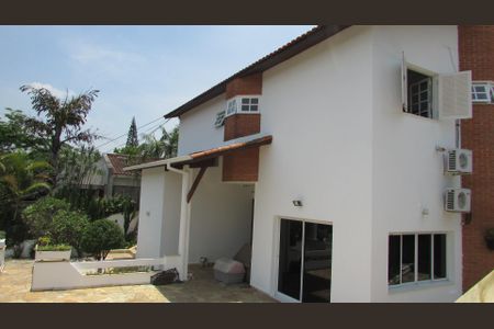 8_photo/94cfaaba63.f90d1e514ded60bc-ATLAS-e62fe5f8-2949-48b2-9739-ed1e2accd7f0.jpg de casa à venda com 6 quartos, 708m² em Granja Viana, Cotia