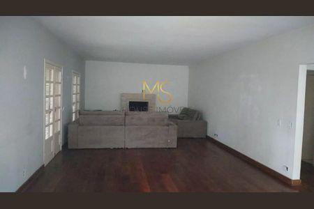 9_photo/94cfaabaf3.93b8fa184532727f-ATLAS-a354af76-4e41-4d5e-894b-ed58ae55225e.jpg de casa à venda com 5 quartos, 450m² em Granja Viana, Cotia