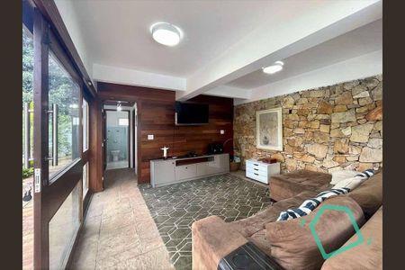 4_photo/94cfaabc61.2f15d505e37c7ac5-ATLAS-3980e54e-6f15-4d1e-8d2c-5014929092b7.jpg de casa à venda com 4 quartos, 850m² em Vila Santo Antônio, Cotia