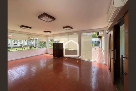 6_photo/94cfaabc61.2f15d505e37c7ac5-ATLAS-71e9fcec-9611-4e96-bf01-49aec6e8eb90.jpg de casa à venda com 4 quartos, 800m² em Vila Santo Antônio, Cotia