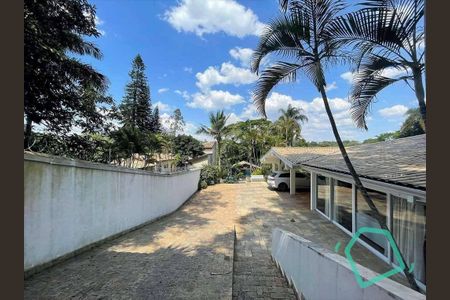 2_photo/94cfaabc61.2f15d505e37c7ac5-ATLAS-87633cd2-5950-4101-8259-15909d2fefcf.jpg de casa à venda com 4 quartos, 850m² em Vila Santo Antônio, Cotia