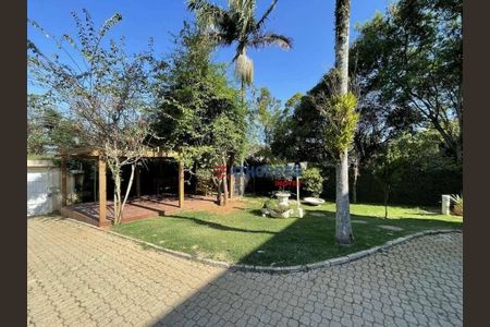 6_photo/94cfaabcb3.1efbf28350fafc30-ATLAS-5dcd82a0-43c5-4f24-8e6f-79f189fd2088.jpg de casa à venda com 5 quartos, 610m² em Vila Santo Antônio, Cotia