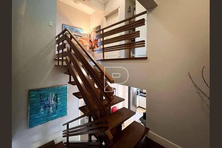 7_photo/94cfaabcb7.5ffd724b337e3a35-ATLAS-4035de89-943c-4a4d-82b4-71f9bdc78e08.jpg de casa à venda com 4 quartos, 496m² em Vila Santo Antônio, Cotia