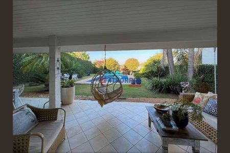 16_photo/94cfaabcb7.5ffd724b337e3a35-ATLAS-efe27ea2-e036-4c0e-b846-bcc52467d36b.jpg de casa à venda com 4 quartos, 496m² em Vila Santo Antônio, Cotia