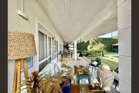 38_photo/94cfaabcb7.66fcc92b62920e23-ATLAS-a3bd1c9e-1602-4e53-896a-7dec2dacf46f.jpg de casa à venda com 4 quartos, 496m² em Vila Santo Antônio, Cotia