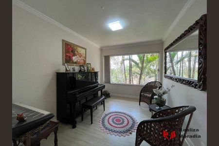 3_photo/94cfaabcb9.1bb529b01f5e602e-ATLAS-2f4971a6-810d-42e4-b3fd-f3cef0e55532.jpg de casa de condomínio à venda com 4 quartos, 625m² em Vila Santo Antônio, Cotia