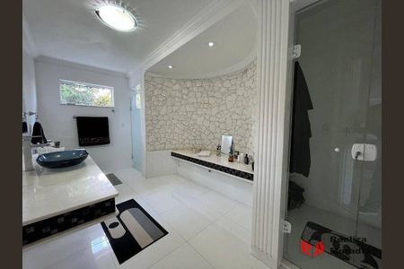 79_photo/94cfaabcb9.1bb529b01f5e602e-ATLAS-83711ae9-7e80-409b-86e1-8aeb5db2f8e1.jpg de casa de condomínio à venda com 4 quartos, 625m² em Vila Santo Antônio, Cotia