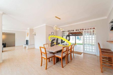 11_photo/94cfaabccb.d7a91d1757fec3a4-ATLAS-59cae8be-97f9-4078-a00d-4baf3e0cf373.jpg de casa para alugar com 3 quartos, 418m² em Vila Santo Antônio, Cotia