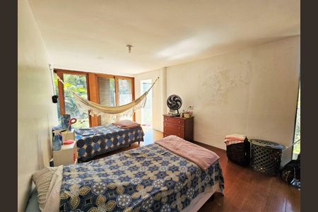 9_photo/94cfaabcf9.206353ecc2220d31-ATLAS-33a2ca99-56ad-4e39-b842-8da8519d4a89.jpg de casa para alugar com 4 quartos, 700m² em Vila Santo Antônio, Cotia