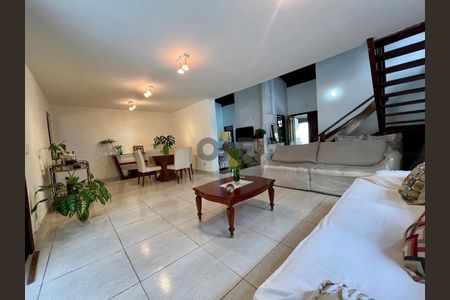 3_photo/94cfaabd1b.005b2c2c0d5e94b6-ATLAS-0c1f66b7-3744-49d9-b786-2d2427a35a59.jpg de casa à venda com 3 quartos, 480m² em Vila Santo Antônio, Cotia