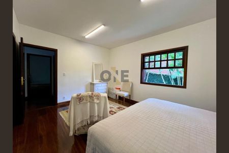 24_photo/94cfaabd1b.005b2c2c0d5e94b6-ATLAS-1fc6e262-318a-4cfd-8dc2-72da7ca1782c.jpg de casa à venda com 3 quartos, 480m² em Vila Santo Antônio, Cotia