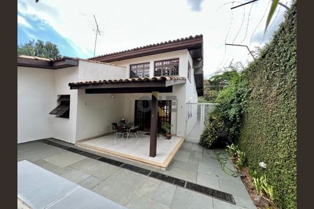 38_photo/94cfaabd1b.005b2c2c0d5e94b6-ATLAS-29e70b30-eac6-4aa7-9d1e-f6f0e435db54.jpg de casa à venda com 3 quartos, 480m² em Vila Santo Antônio, Cotia