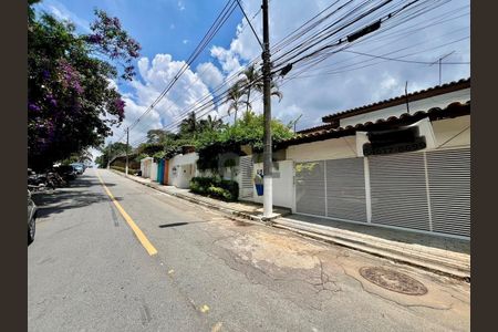 3_photo/94cfaabd1b.005b2c2c0d5e94b6-ATLAS-a22770a0-65ca-4c3a-873d-3e535fb0f7ec.jpg de casa à venda com 3 quartos, 480m² em Vila Santo Antônio, Cotia