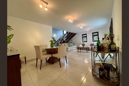 5_photo/94cfaabd1b.005b2c2c0d5e94b6-ATLAS-fe934efd-58c1-4636-829e-f1e86b0b925a.jpg de casa para alugar com 3 quartos, 480m² em Vila Santo Antônio, Cotia