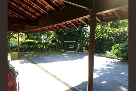 3_photo/94cfaabd27.7aeb7bc2eb1ec1ba-ATLAS-1df9f2e6-242e-4ed2-b1c8-db89128fd2a1.jpg de casa à venda com 5 quartos, 1000m² em Vila Santo Antônio, Cotia