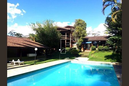 10_photo/94cfaabd27.7aeb7bc2eb1ec1ba-ATLAS-8ea92514-a8d4-49d5-ab0a-b9bdd2c8a3f3.jpg de casa à venda com 5 quartos, 1000m² em Vila Santo Antônio, Cotia