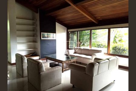 28_photo/94cfaabd27.7aeb7bc2eb1ec1ba-ATLAS-a771d9fd-7aaf-4d82-bce5-321e23fc17bc.jpg de casa à venda com 5 quartos, 1000m² em Vila Santo Antônio, Cotia