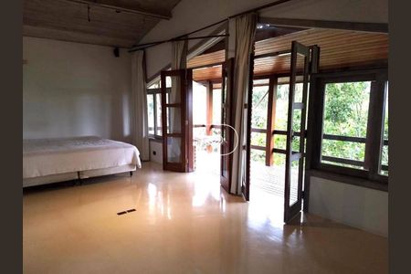 5_photo/94cfaabd27.7aeb7bc2eb1ec1ba-ATLAS-e3f5d717-25e7-48c3-83e2-1ee86858d138.jpg de casa à venda com 5 quartos, 1000m² em Vila Santo Antônio, Cotia