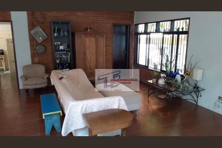5_photo/94cfaabd29.3a37fa67e20dd3de-ATLAS-e3361434-494e-4309-ab52-051143788b4d.jpg de casa à venda com 3 quartos, 131m² em Vila Santo Antônio, Cotia