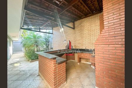 3_photo/94cfaabd5b.b63fb19834d8465e-ATLAS-08fbcf08-d059-4a7a-94ee-61a22c60605c.jpg de casa à venda com 5 quartos, 460m² em Vila Santo Antônio, Cotia