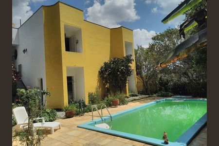 11_photo/94cfaabd83.d8f3cca0626dceee-ATLAS-5c59cdf7-9cc8-4439-9d3c-0711fda9729e.jpg de casa à venda com 3 quartos, 249m² em Vila Santo Antônio, Cotia