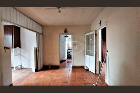 10_photo/94cfaabd8b.dd63bef89a0f751f-ATLAS-981bdd4f-8207-4206-b29a-1e57a41a16bd.jpg de casa à venda com 2 quartos, 170m² em Vila Santo Antônio, Cotia