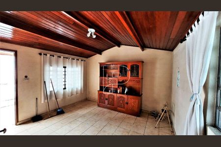 18_photo/94cfaabd8b.dd63bef89a0f751f-ATLAS-bad552e9-a00f-4bc2-a172-ad11f4fbe5a9.jpg de casa à venda com 2 quartos, 170m² em Vila Santo Antônio, Cotia