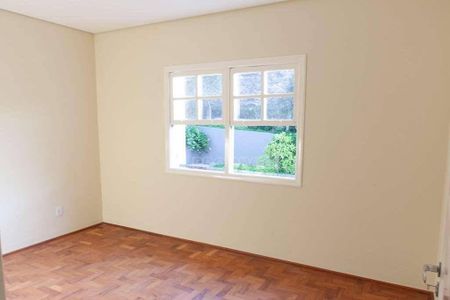 3_photo/94cfaabdab.589b6d9b0b411b9f-ATLAS-18017ff6-931e-412d-9928-9e87d8d03b11.jpg de casa para alugar com 3 quartos, 201m² em Vila Santo Antônio, Cotia