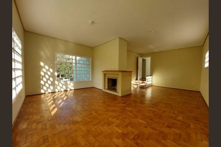 8_photo/94cfaabdab.589b6d9b0b411b9f-ATLAS-30f2c206-99fd-4640-b288-4e2049c80e21.jpg de casa para alugar com 3 quartos, 201m² em Vila Santo Antônio, Cotia