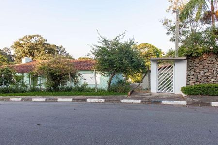 5_photo/94cfaabdab.589b6d9b0b411b9f-ATLAS-548f5f64-7275-4152-9c3d-952bf043a90a.jpg de casa para alugar com 3 quartos, 201m² em Vila Santo Antônio, Cotia