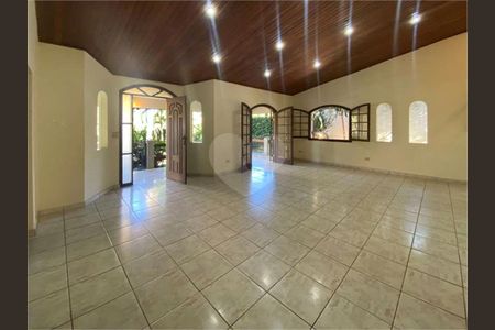 8_photo/94cfaabdd9.98cf39ec7952f033-ATLAS-1d2d0d19-5b94-4a85-90f3-c6ca3d04086e.jpg de casa à venda com 4 quartos, 550m² em Vila Santo Antônio, Cotia