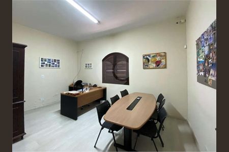 16_photo/94cfaabdd9.98cf39ec7952f033-ATLAS-54f17b03-9aed-4383-94e2-0dc663901a54.jpg de casa à venda com 4 quartos, 550m² em Vila Santo Antônio, Cotia
