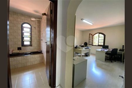 24_photo/94cfaabdd9.98cf39ec7952f033-ATLAS-a3663752-73ff-428a-aa72-efb3b1a20eca.jpg de casa à venda com 4 quartos, 550m² em Vila Santo Antônio, Cotia