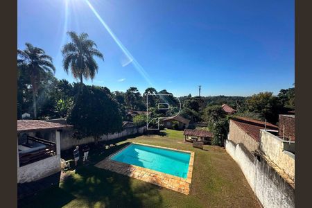 2_photo/94cfaabdf3.3be18b52e244e7c2-ATLAS-2e6cc015-5fc2-4849-940b-5f6237ed8b55.jpg de casa à venda com 3 quartos, 370m² em Vila Santo Antônio, Cotia