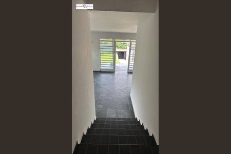 4_photo/94cfaabdf7.d21c6c95202bd175-ATLAS-22a05e14-9b2a-4fd3-a565-85b47c75f7e2.jpg de casa à venda com 3 quartos, 301m² em Vila Santo Antônio, Cotia