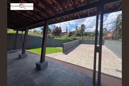 6_photo/94cfaabdf7.d21c6c95202bd175-ATLAS-5cb0d709-ea58-44b9-9320-d0c183e6f6ae.jpg de casa à venda com 3 quartos, 301m² em Vila Santo Antônio, Cotia