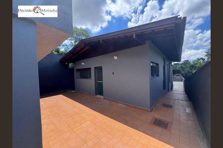 7_photo/94cfaabdf7.d21c6c95202bd175-ATLAS-5cca63c4-71b6-49f8-b1c3-26fcee2181e2.jpg de casa à venda com 3 quartos, 301m² em Vila Santo Antônio, Cotia