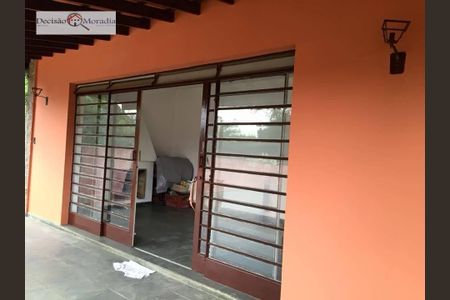 8_photo/94cfaabdf7.d21c6c95202bd175-ATLAS-8abaf31a-0878-41b5-bbb0-e2077eb8439c.jpg de casa à venda com 3 quartos, 301m² em Vila Santo Antônio, Cotia