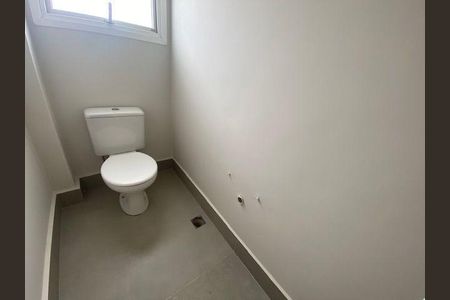 2_photo/94cfaabe03.8f3f2a47dd94676f-ATLAS-0a187ac2-d6ae-4f84-811a-00685d2e5c76.jpg de casa de condomínio à venda com 4 quartos, 176m² em Vila Santo Antônio, Cotia