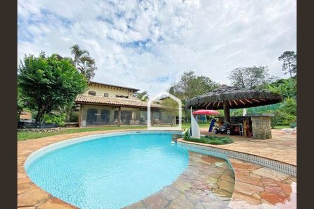 3_photo/94cfaabe51.2f15d505e37c7ac5-ATLAS-1cf5e1f0-635e-44bb-85f9-18d2dc14b52d.jpg de casa para alugar com 3 quartos, 400m² em Vila Santo Antônio, Cotia