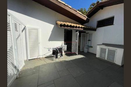 10_photo/94cfaabe51.2f15d505e37c7ac5-ATLAS-478f2b3c-1c25-4873-a9ae-0b054e68b6d9.jpg de casa para alugar com 3 quartos, 400m² em Vila Santo Antônio, Cotia