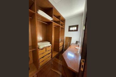 25_photo/94cfaabe51.2f15d505e37c7ac5-ATLAS-9e9190e9-3a7e-4c1b-8544-4d763b0402a6.jpg de casa à venda com 3 quartos, 400m² em Vila Santo Antônio, Cotia