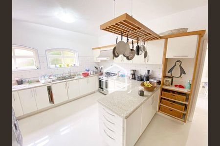 11_photo/94cfaabe51.2f15d505e37c7ac5-ATLAS-9ffba33b-78bf-42e5-9941-e8d4a5916c25.jpg de casa para alugar com 3 quartos, 400m² em Vila Santo Antônio, Cotia