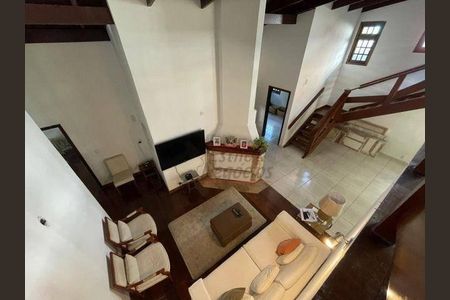 17_photo/94cfaabe51.2f15d505e37c7ac5-ATLAS-a10b7d30-cf0d-45db-99b5-d78f2ec7857f.jpg de casa à venda com 3 quartos, 400m² em Vila Santo Antônio, Cotia