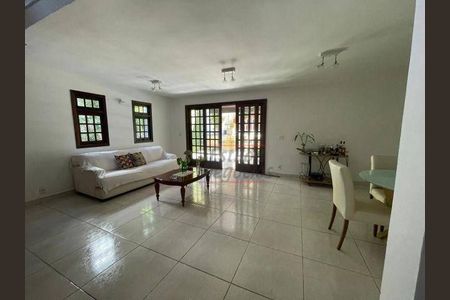 3_photo/94cfaabe51.2f15d505e37c7ac5-ATLAS-bcef4815-8d87-47f7-b0ff-48ad89fd5f7f.jpg de casa à venda com 3 quartos, 400m² em Vila Santo Antônio, Cotia