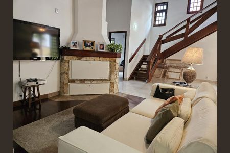 6_photo/94cfaabe6d.04a823dc9d4d949a-ATLAS-2bbfae47-a38e-4235-b9b8-88e6af507d5e.jpg de casa para alugar com 3 quartos, 480m² em Vila Santo Antônio, Cotia