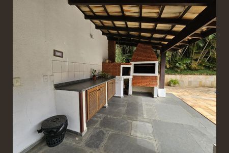 8_photo/94cfaabe6d.04a823dc9d4d949a-ATLAS-5939fe4d-bc43-450f-832a-ba6e8d09051c.jpg de casa para alugar com 3 quartos, 480m² em Vila Santo Antônio, Cotia